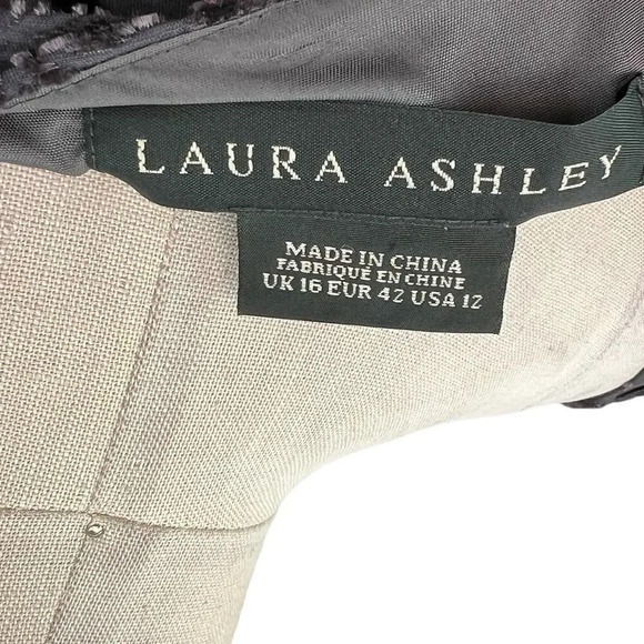 Laura Ashley Vintage Floral Flocked Velvet Whimsigoth Maxi Dress Gray Size US 12 - Picture 9 of 11